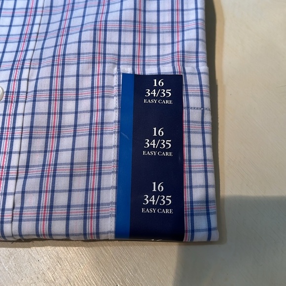 CROFT & BARROW MENs LONG SLEEVE DESS SHIRT Blue Pink on white backing - Picture 2 of 5